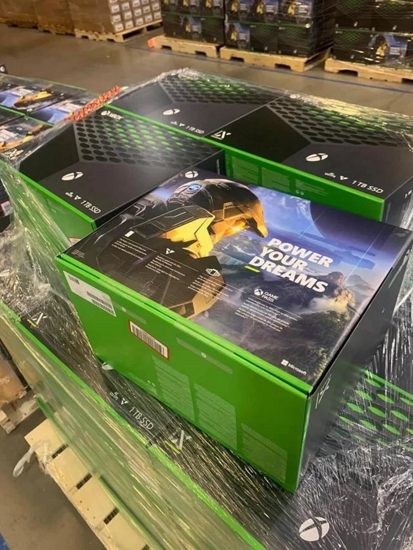 Xbox Series X vs PlayStation 5 and their promotional campaigns